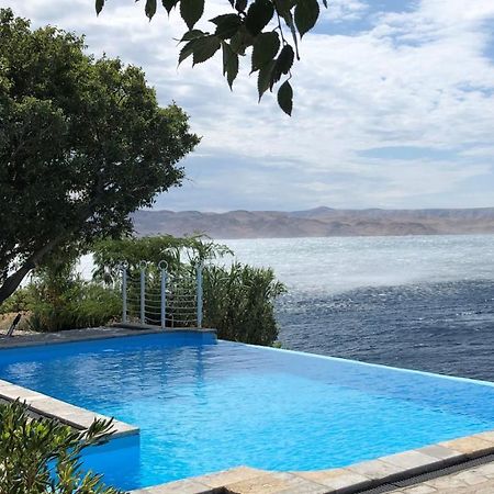 Resort Haus Toma Cesarica Eksteriør billede