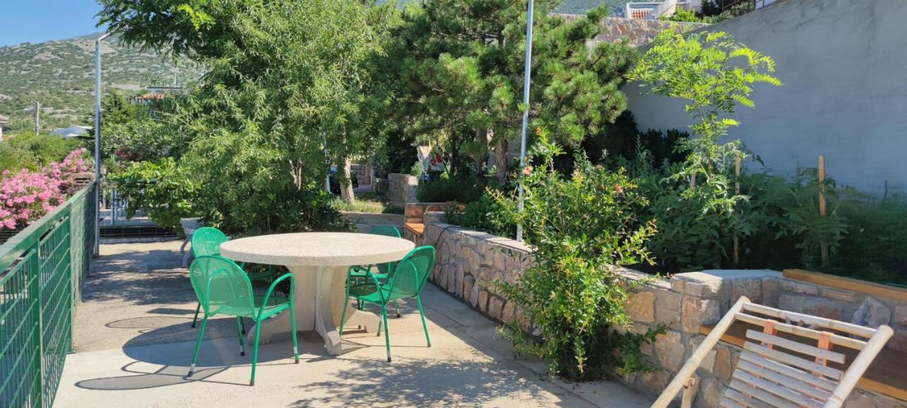 Resort Haus Toma Cesarica Eksteriør billede