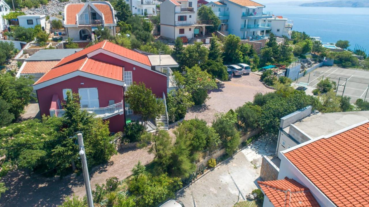 Resort Haus Toma Cesarica Eksteriør billede